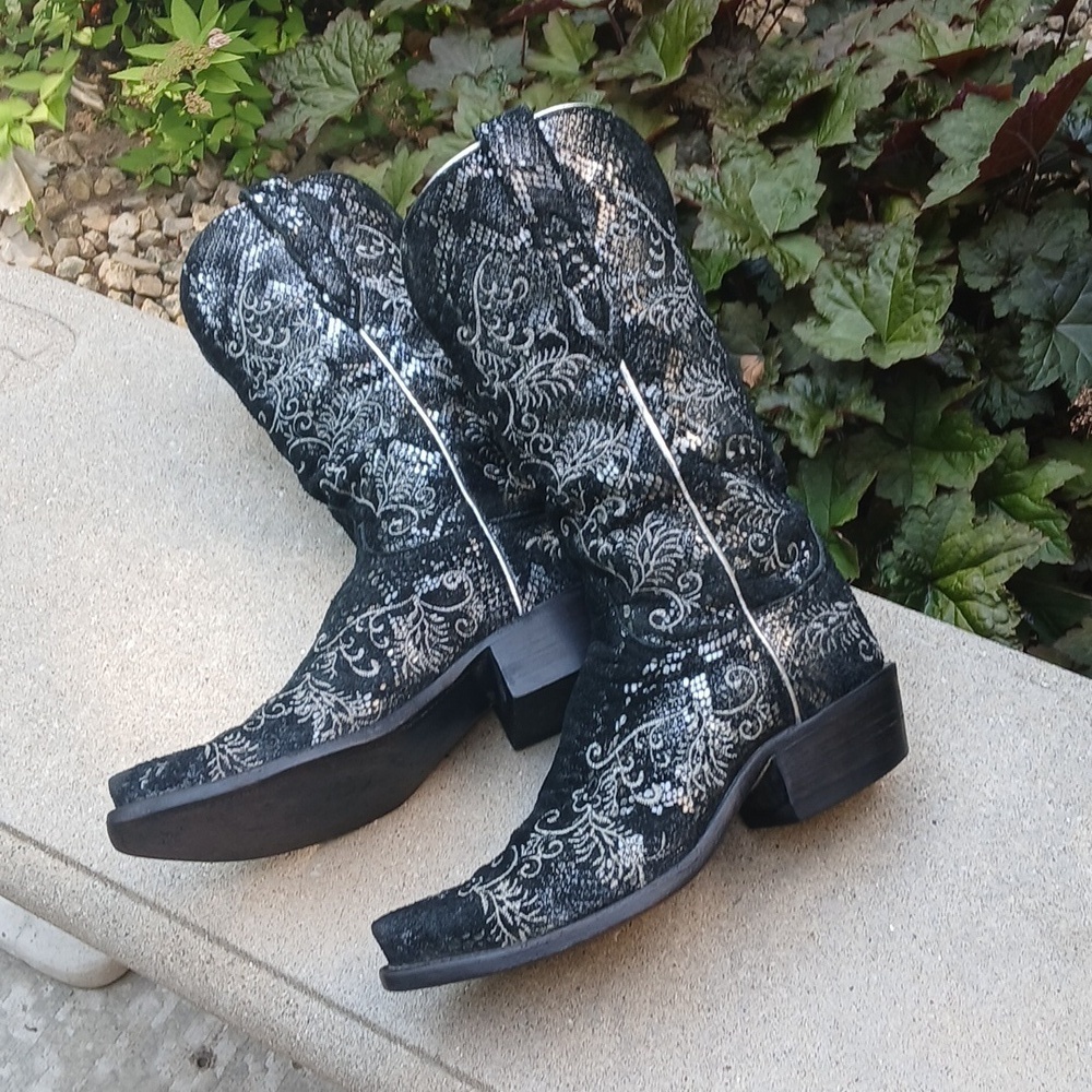 Lucchese Women's N4717 Black Metallic Sueded Python Print Western Boot Sz 7 - Picture 7 of 16